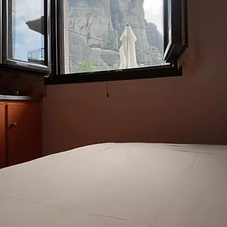 Argiris Old House 2 *